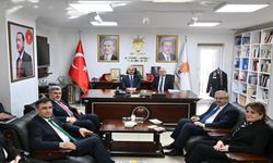 Bakan Uraloğlu AK Parti Afyonkarahisar İl Başkanlığı’nı Ziyaret Etti