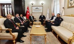 Bakan Yardımcısı Yiğitbaşı, Vali Aktaş'ı Ziyaret Etti