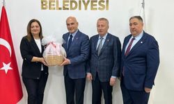 Turhan Çömez’den Başkan Köksal’a Övgü