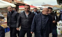 Başkan Şahin Eşrefpaşa Mahallesi’nin Taleplerini Yerinde Dinledi