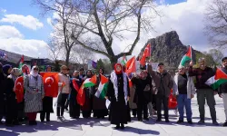 “Kalbimiz Filistin'le Atıyor”