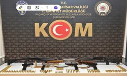 Polis, Ruhsatsız Silahlar Ele Geçirdi