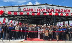 Bolvadin’de Canlı Hayvan Pazarı Dualarla Hizmete Açıldı