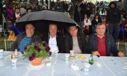 İYİ Parti Heyeti Anma Programına Katıldı