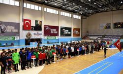 Futsal Yıldızlar Yarı Final Heyecanı Tınaztepe Spor Salonu’nda Başladı