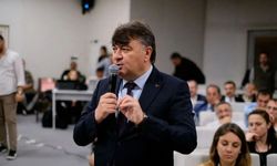 Karataş'tan açıklama: "Tır parkı için çalışmalar hızlandı"