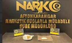 Polis Uyuşturucu Satıcısı 2 Şahsı Yakaladı