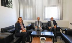 AK Parti Genel Merkez Heyeti Önce Burcu Köksal’la Görüştü