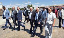 İYİ Parti Genel Merkez Heyeti Afyonkarahisar’da: İlk Durak Dereçine, Ardından Hal Ziyareti