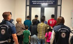 Polis Kaçak Göçmen 14 Şahsı Yakaladı