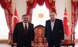 “25 yıllık AK Parti yürüyüşü, Türkiye’nin yükseliş hikâyesidir”