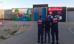 Jandarma Aranan 27 Şahsı Yakaladı