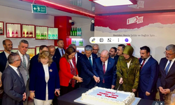Bakan Güler, Kızılay Maden Suyu’nun 100. Yıl Pastasını Kesti