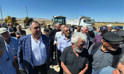Karamıkkaracaören Ayağa Kalktı