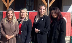 İYİ Partili Kadınlardan Kadın Muhtarlara Anlamlı Ziyaret