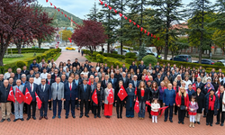 İYİ Parti Teşkilatları Atatürk Anıtı'nda Buluştu