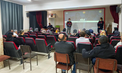 Jandarma İhsaniye’de Öğrenci Velilerini Bilgilendirdi