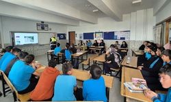 Polis 2367 Öğrenciye Trafik Eğitimi Verdi