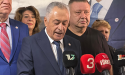 Karadeniz, “Siyaset “Bize katıl, rahat et; karşıda kalırsan başına ne geleceğini görürsün” anlayışıyla yapılmaz.”