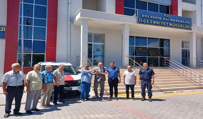 BOLVADİN İLÇE EMNİYET MÜDÜRLÜĞÜNDE ARAÇ BAĞIŞ TÖRENİ YAPILDI