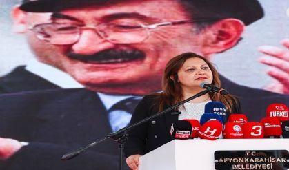 BÜLENT ECEVİT PARKI AÇILDI