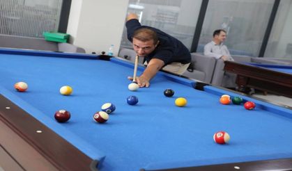 AFSÜ Personeli Bilardo ve Masa Tenisi Turnuvalarında Hünerlerini Sergiledi