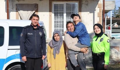 Bolvadin Polisinden Yürekleri Isıtan Davranış