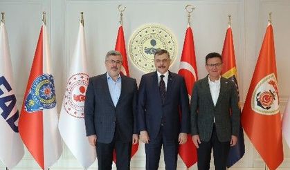 Ali Özkaya’dan Afyonkarahisar’ın Hükümet Konağı ve Güvenlik Talepleri İçin Girişim