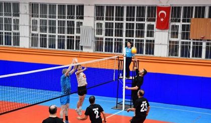 4. Kamu Spor Oyunları Erkek Voleybol Müsabakaları Tamamlandı