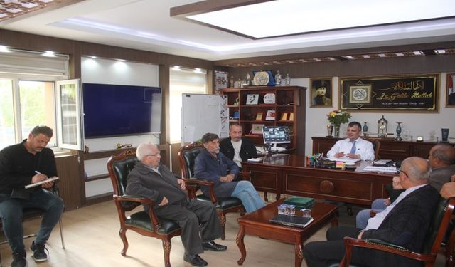 EMİRDAĞ, ADAÇAL MAHALLE SAKİNLERİNDEN BAŞKAN SERKAN KOYUNCU'YA ZİYARET