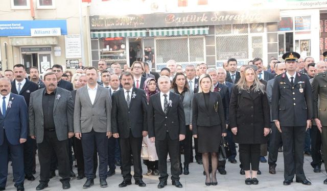 DİNAR’DA, ATAMIZ VEFATININ 85.YILDÖNÜMÜ SAYGIYLA ANILDI