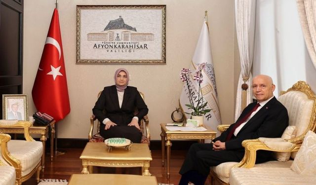 VALİ YİĞİTBAŞI, FETHİ YAŞAR’I MAKAMINDA KABUL ETTİ