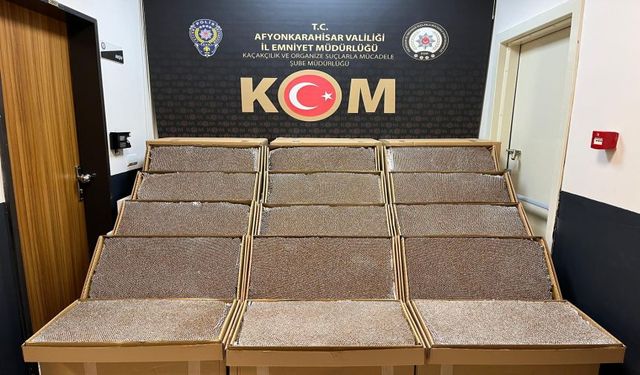 POLİS 270 BİN ADET DOLDURULMUŞ MAKARON ELE GEÇİRDİ