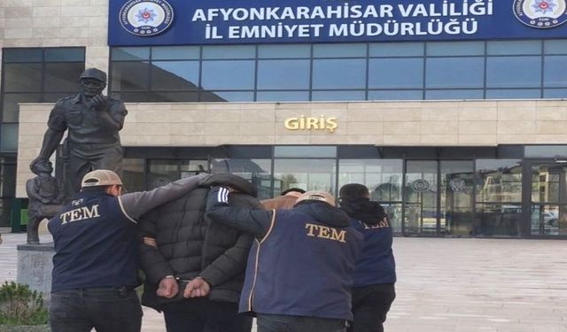 DİNİ İSTİSMAR EDEN TERÖR ÖRGÜTÜ MENSUBU 2 ŞAHIS YAKALANDI