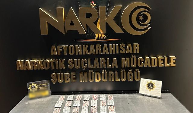 UYUŞTURUCU TACİRİ 3 ŞAHIS YAKALANDI
