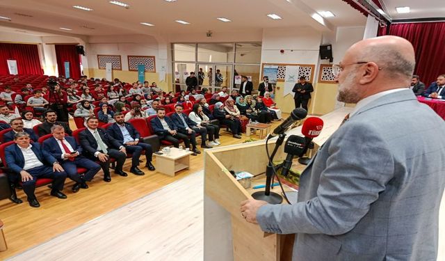 BAŞKAN ŞAHİN'DEN "MİLLİ GENÇLİK" VURGUSU