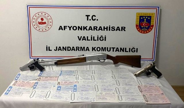 JANDARMA TEFECİLERE OPERASYON YAPTI