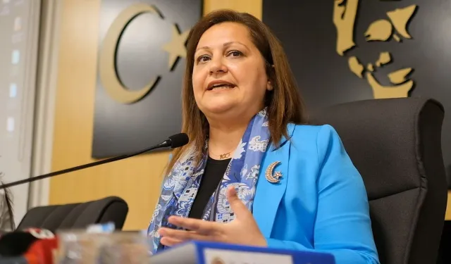 BAŞKAN KÖKSAL, “AFYON’UN 50 YILLIK SU SORUNUNU ÇÖZDÜK DEDİNİZ, AMA VATANDAŞI KANDIRDINIZ.”