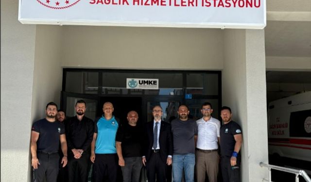 ÖZTÜRK, SAĞLIK KURULUŞLARINI ZİYARET ETTİ