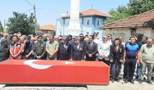 KIBRIS GAZİSİ DİNAR’DA TÖRENLE SON YOLCULUĞUNA UĞURLANDI