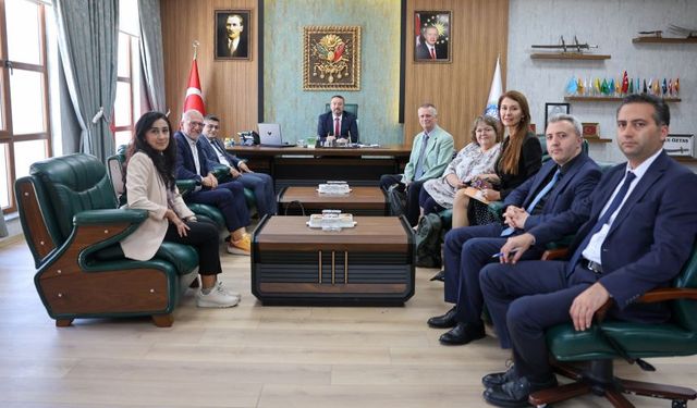 Başkan Öztaş’a Enerji Bakanlığı ve Danimarka Büyükelçiliği’nden ziyaret