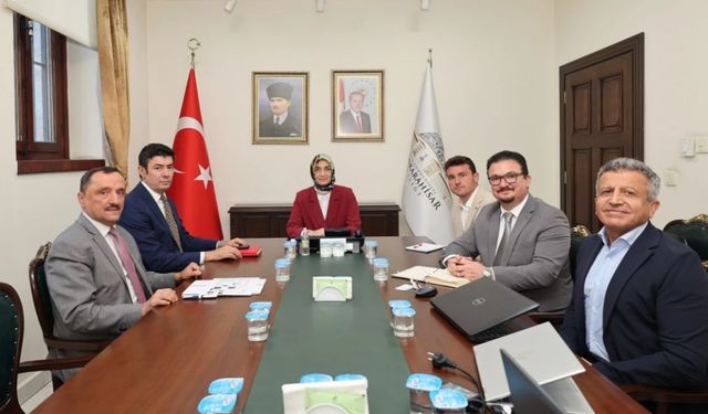 Afyonkarahisar'da "Havadaki Nemden İçilebilir Su Üretilecek"