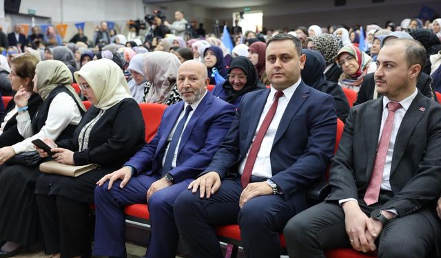 Sandıklı Belediye Başkan Vekili Hakan Sarısayın “Siyaset Kadınla Mümkün” Programına Katıldı