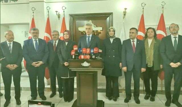 “Afyon Sağlık Hizmetlerinde Çok Büyük Gelişim Gösterdi”