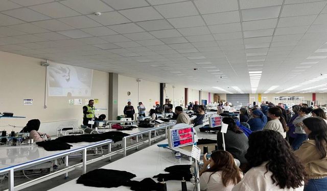 Jandarma Gömü’de Vatandaşları Bilgilendirdi