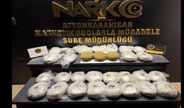 Polis 10 Kilo 500 Gram Uyuşturucu Ele Geçirdi