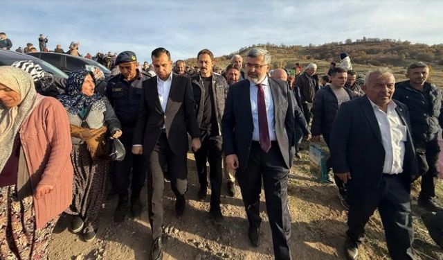 ÖZKAYA, “VATANDAŞ İKNA EDİLMEDEN MADEN AÇILMAZ”