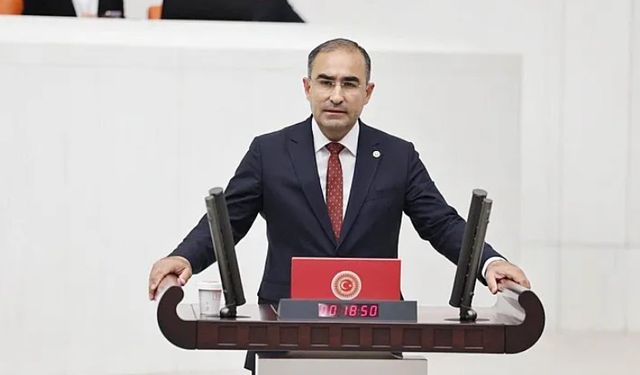 Arslan, “Erdemli Bir Siyaset İçin Gayret Gösteriyoruz”