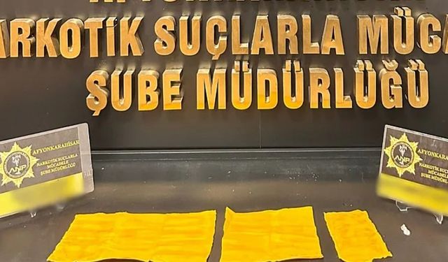 POLİS, UYUŞTURUCU TACİRİNİ YAKALADI