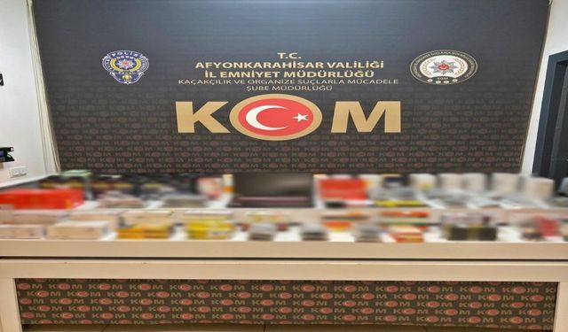 Kaçak Elektronik Eşya Ele Geçirildi